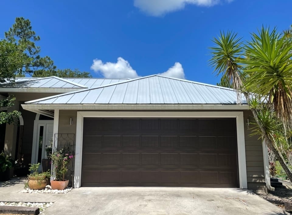 Hurricane Master 2-Car Impact Garage Door