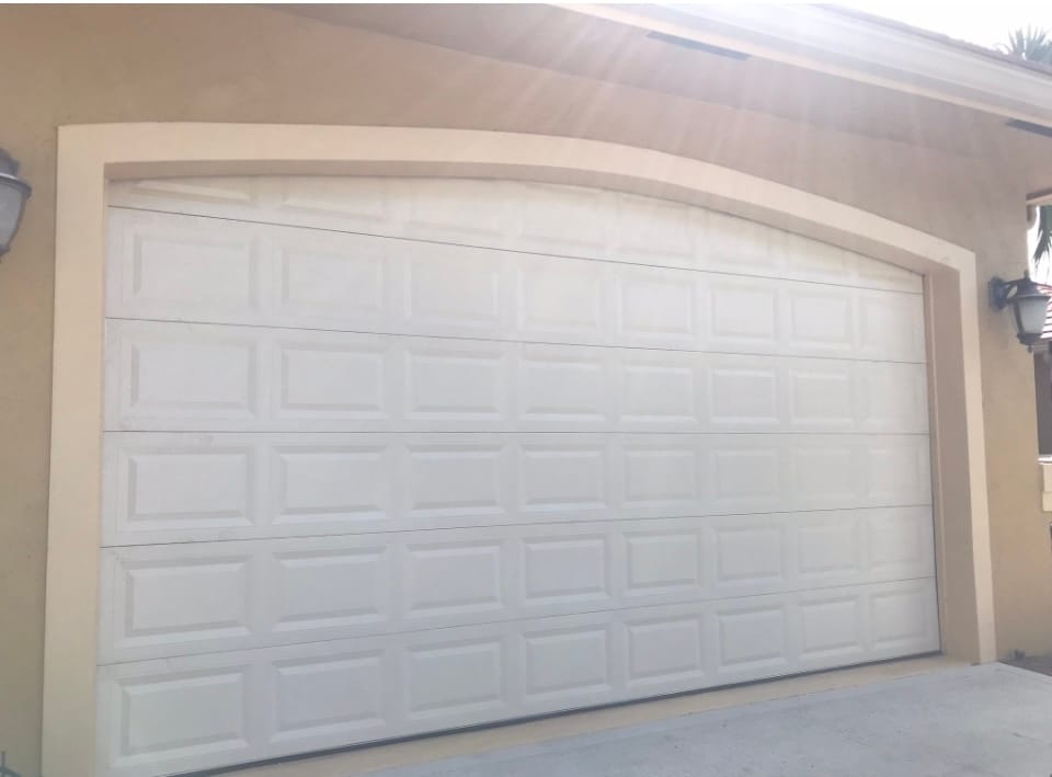 Hurricane Master 2-Car Impact Garage Door - Image 4